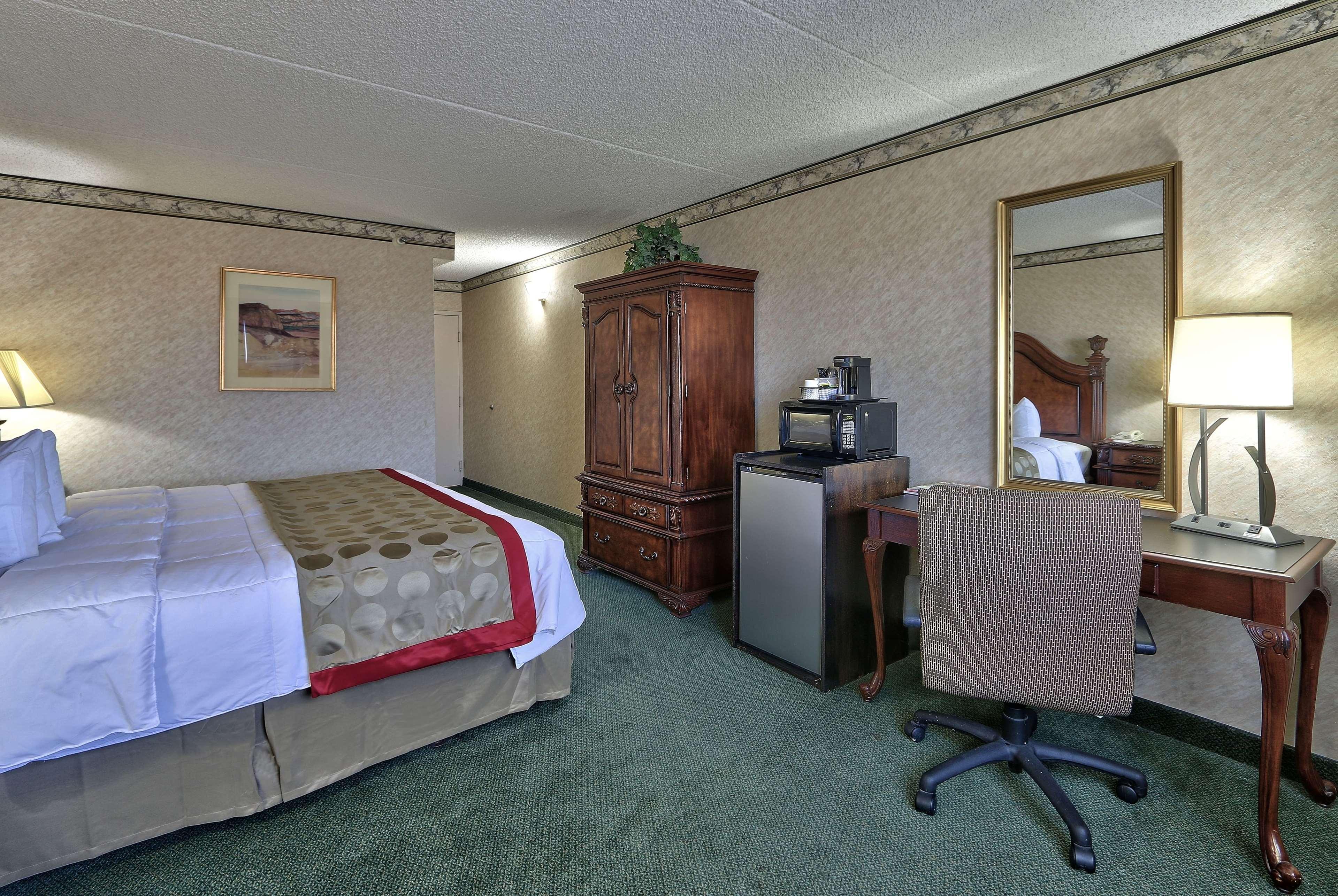 Ramada By Wyndham Albuquerque Midtown Hotel Exterior foto